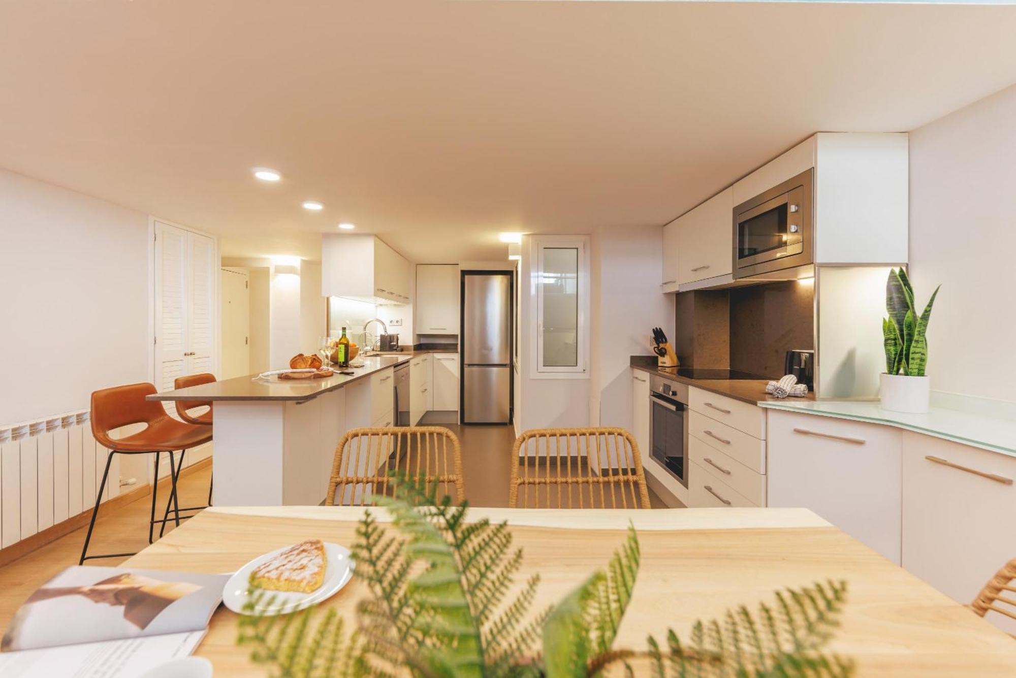 Bravissimo Hortes, 3-Bedroom Centre Apartment 지로나 외부 사진